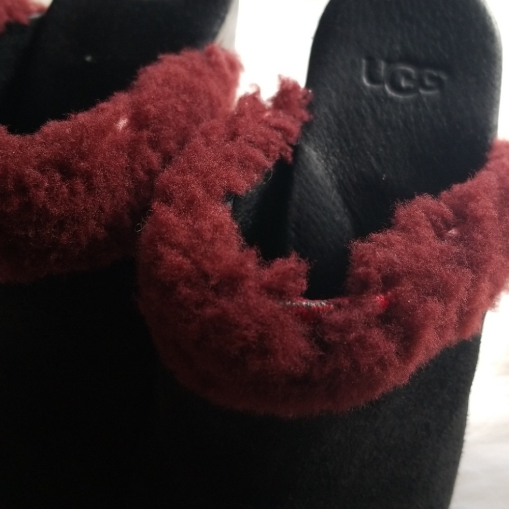 Ugg Clogs - image 8
